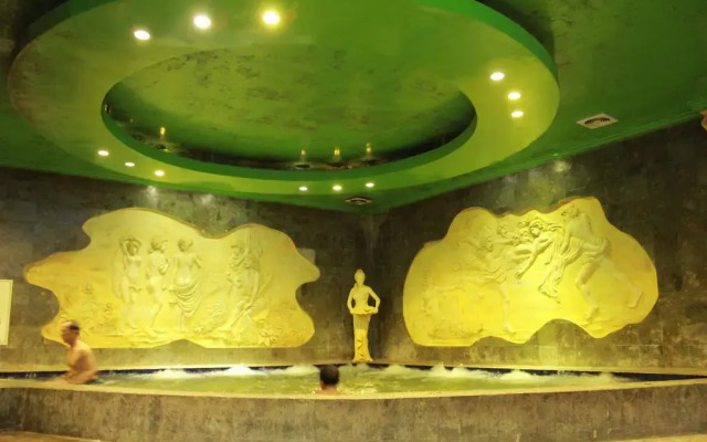 Furaya Hotel