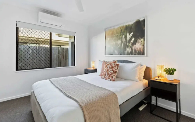 Trinity Oasis Spa BBQ Family Retreat