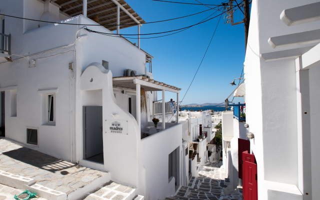 Cloe Mykonos HIGH