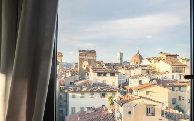 Pitti Luxury Terrace by Mmega