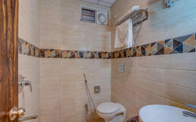 Collection O 35484 Hotel Yatri Inn