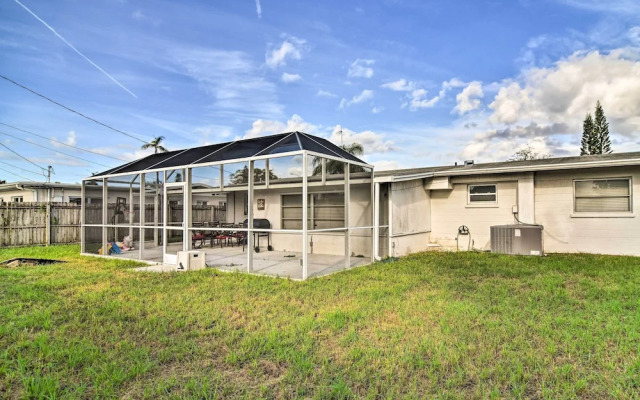 Snowbird Sanctuary w/ Covered Patio in Bradenton