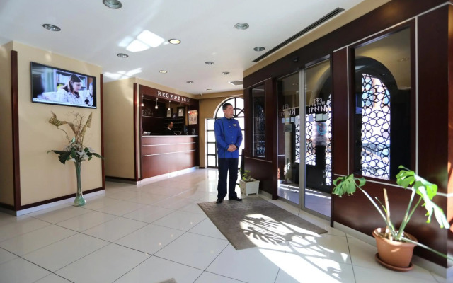 Rumi Hotel