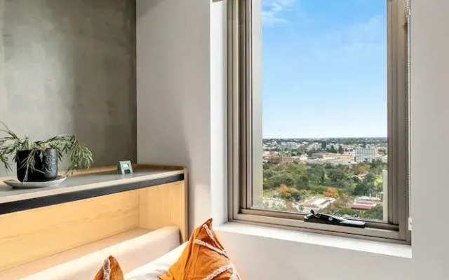 Comfy stay at Switch Living in the Centre of Adelaide