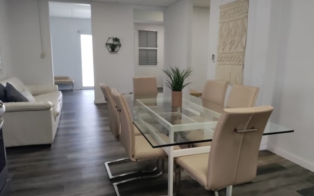 9 Bedrooms Large home San Juan Santurce