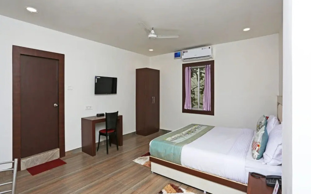 OYO 10153 Hotel Paradise Convention