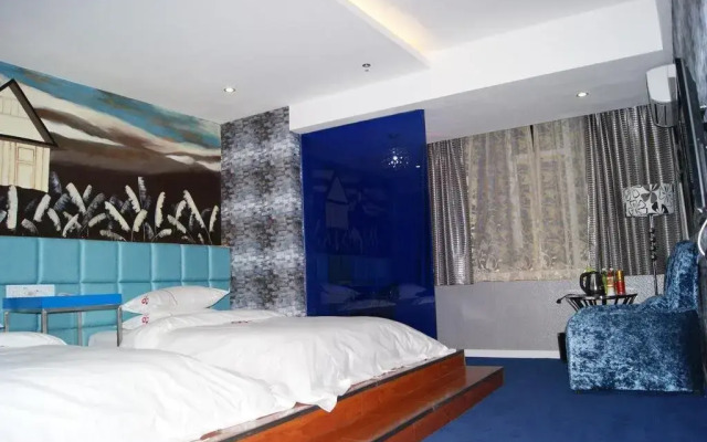 Kalun Shijue Hotel