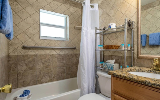 Gulf Breeze Bungalows
