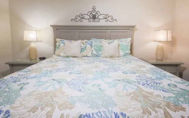 Phoenix Ix 707 2 Bedroom Condo