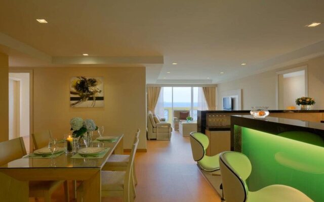 Jinhold Apartment Hotel Bintulu