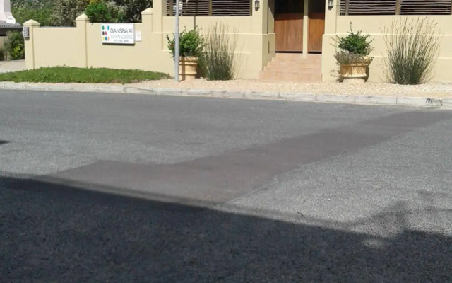 Tourist Lodge Gansbaai