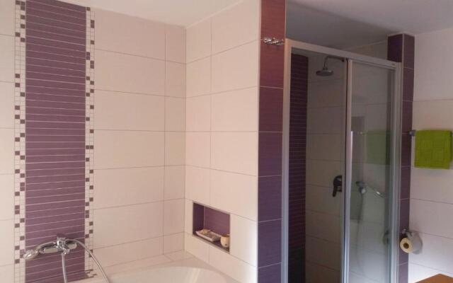 Apartments Neno - 50m from center