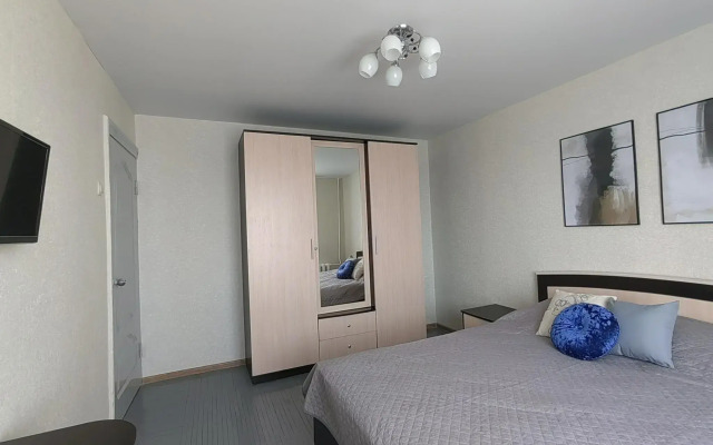 Apartments on 50 let VLKSM street 8/1
