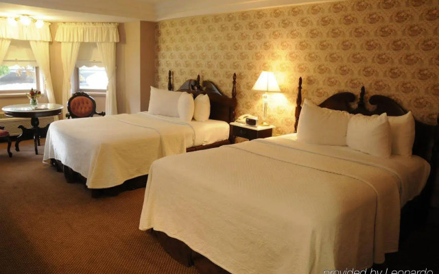 Best Western Potsdam University Park Inn