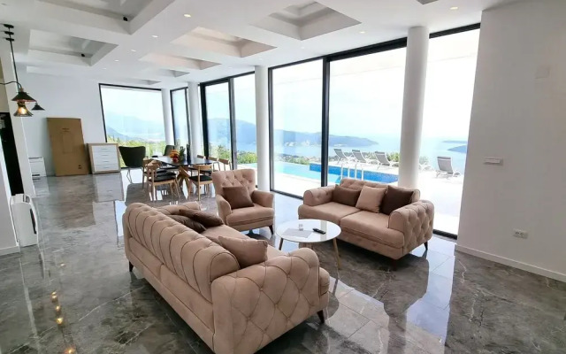 Pool Villa Luxoria Trebesin