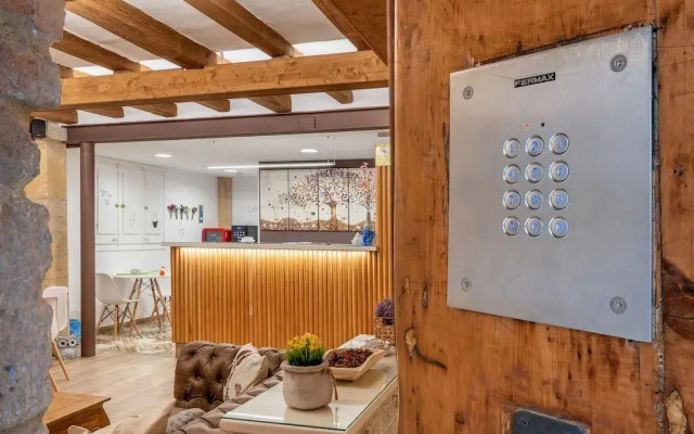 Hostal 977