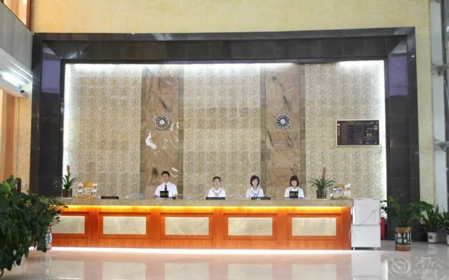 Yifeng Hotel