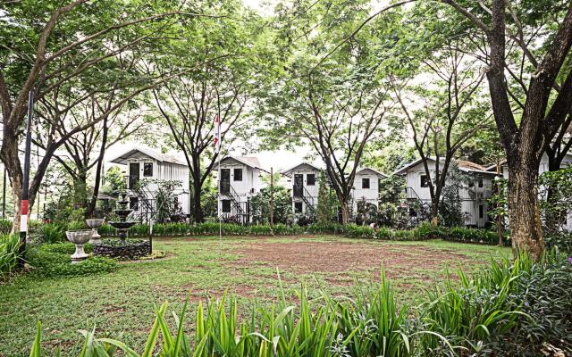 Royal Caravan Hotel & Outbond