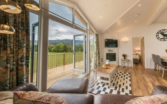 Scenic 2 Bedroom Karelia Lodge