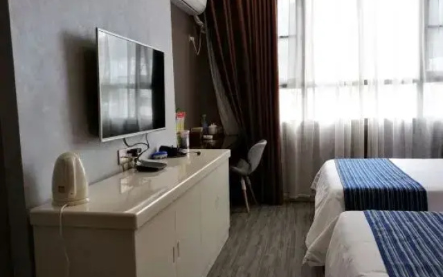 Nuomeng Hotel