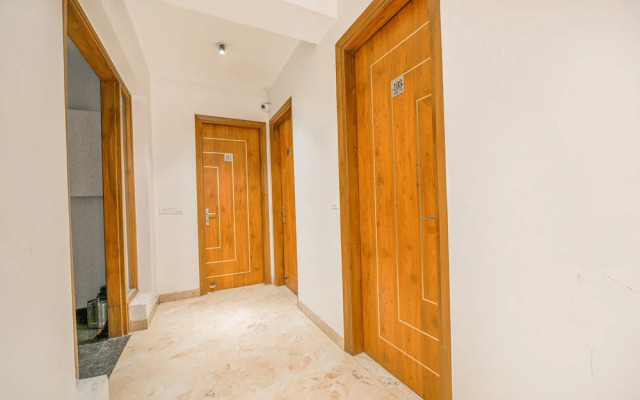 FabHotel Nyra Residency