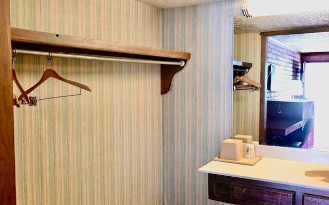 Rittiman Inn And Suites