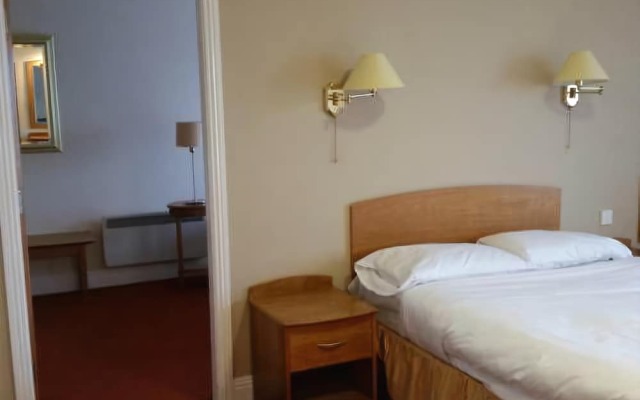 Kilkee Bay Hotel