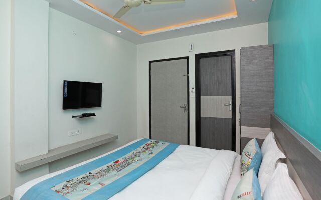 OYO 10228 Hotel Chandramouli