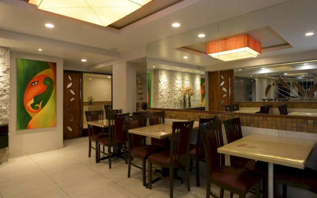 Hotel Raj Mahal