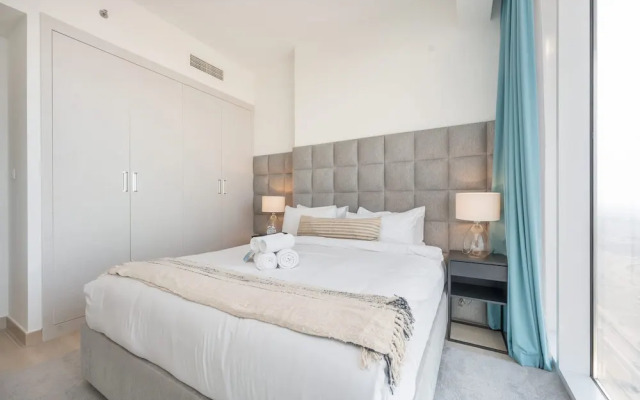 Sophisticated 1 Bedroom Apartment in Bloom Tower B