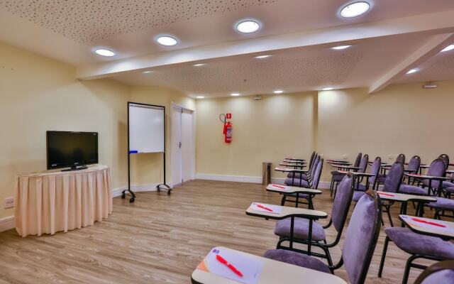 Best Western Dubai Macae