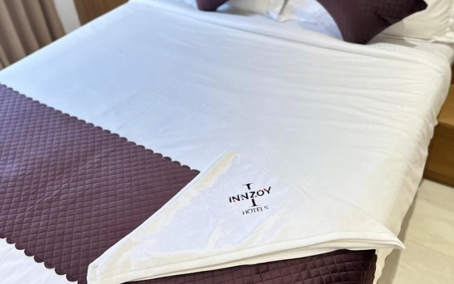 Innzoy Hotels - DLF Road