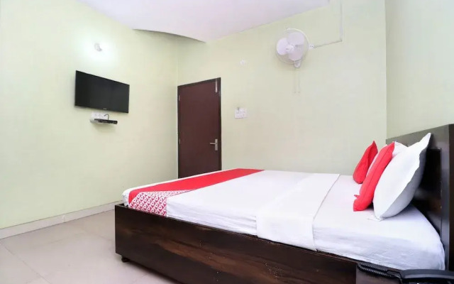 OYO 26665 Hotel Choudhary Residency