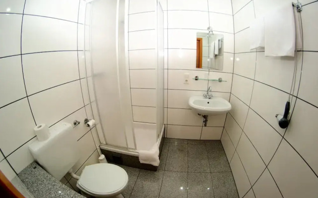 Messe-Hotel Waldruhe