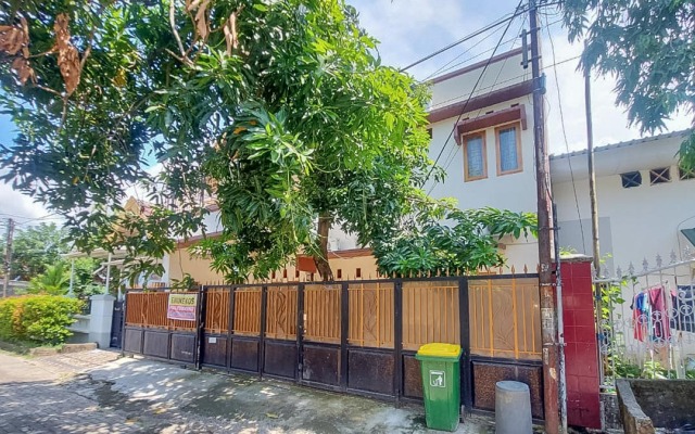 Enine Homestay Makassar RedPartner