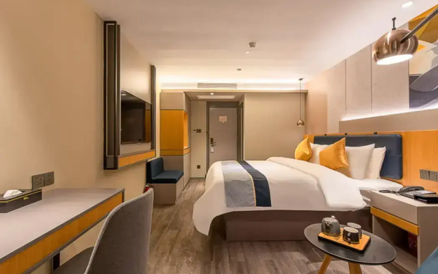 Homeinn Selected Hotel (Guangzhou Yong Qing Fang LiWanHu GongYuan Dian)