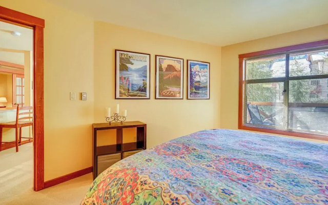 Ski-in/ski-out Brighton Condo w/ Pool & Hot Tub
