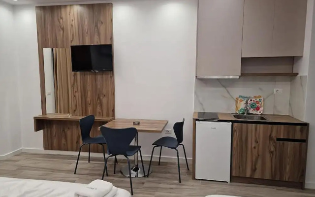 Joanna Suites