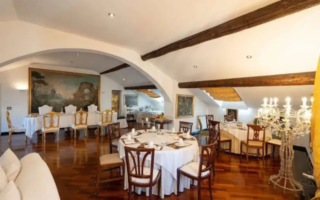 Morali Palace