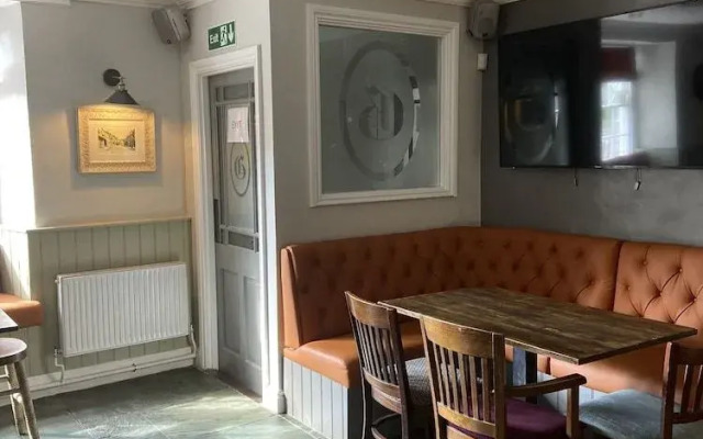 The George Inn
