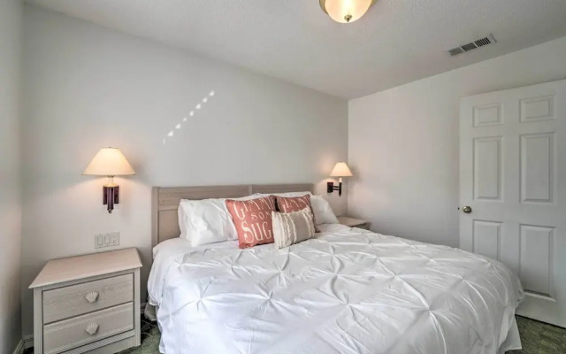 Bright Kissimmee Townhome Near Disney World!