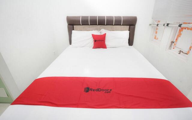 RedDoorz near Bundaran Kecil Palangkaraya