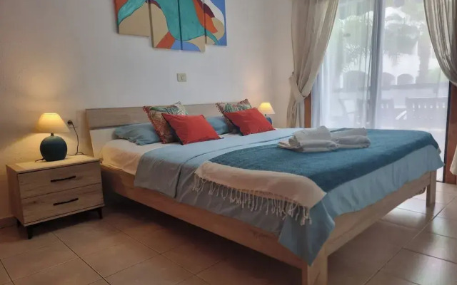 Arkadia 2 Guests - Pool - Balcony - Beach 12min