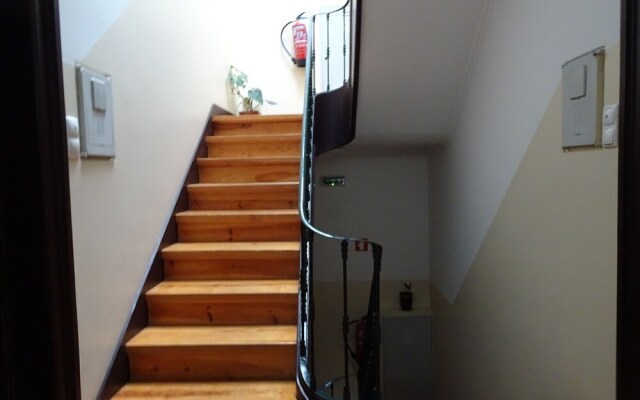 Castelo Terrace Apartments