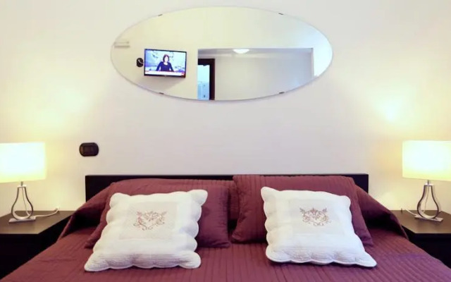 Caracciolo Guest House