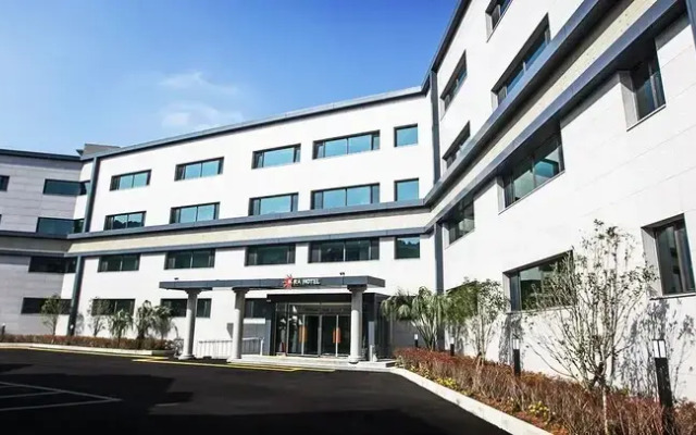 Ra Hotel