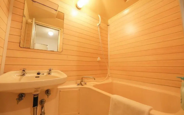 Shin-Osaka GRAND-H 602