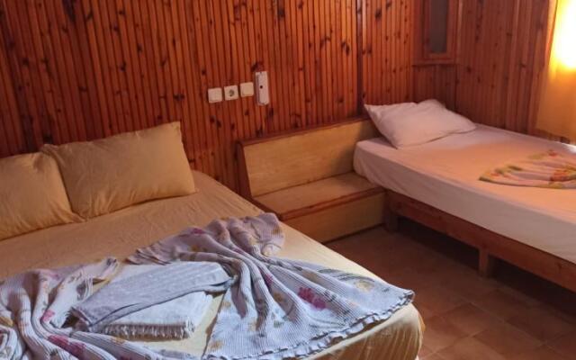 Bykara Motel