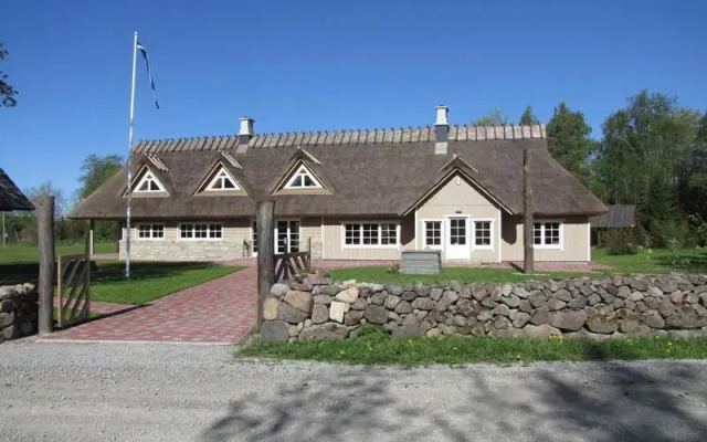 Uueelu Holiday Homes