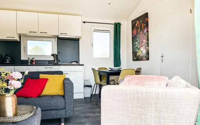 Stunning Home in Breukelen With Wifi and 2 Bedrooms